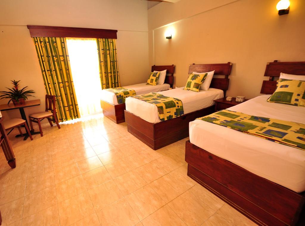 Hotel & Casino Flamboyan Punta Cana Szoba fotó